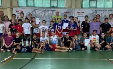 Соревнования по пионерболу