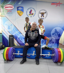 Соревнования по тяжёлой атлетике